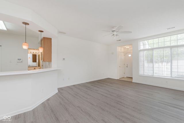 8422 Enclave Boulevard, Fishers, IN 46038