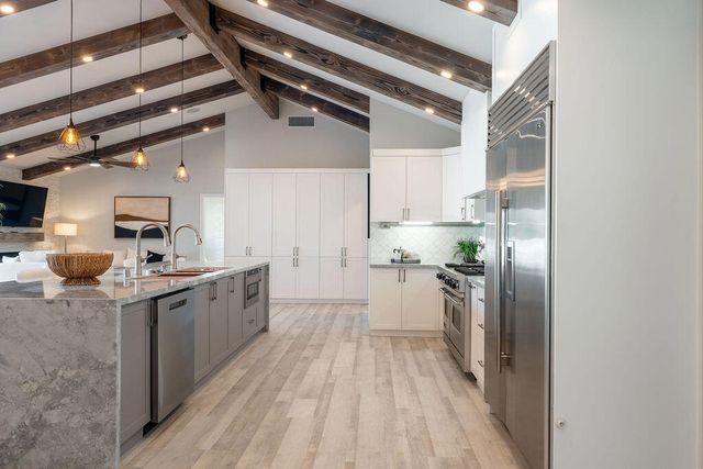 72970 Deer Grass Drive, Palm Desert, CA 92260