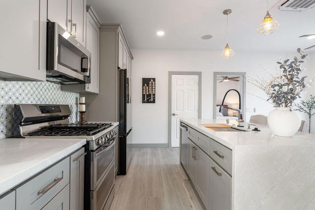 72970 Deer Grass Drive, Palm Desert, CA 92260