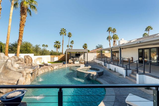 72970 Deer Grass Drive, Palm Desert, CA 92260