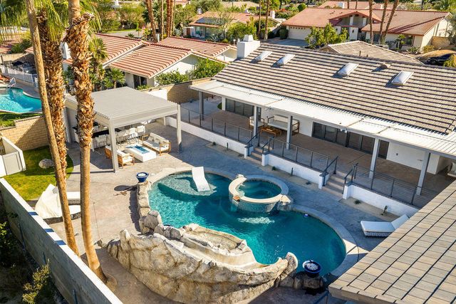 72970 Deer Grass Drive, Palm Desert, CA 92260