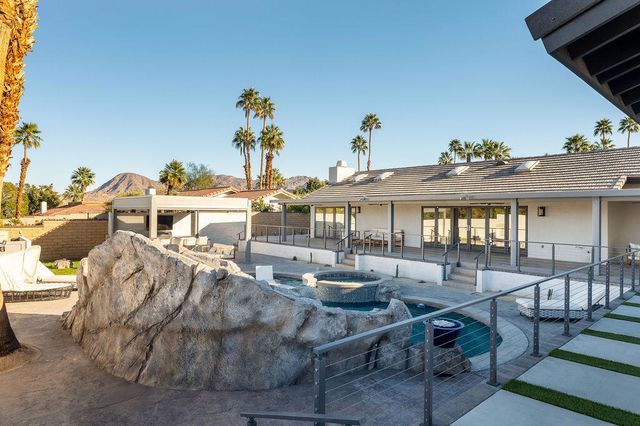 72970 Deer Grass Drive, Palm Desert, CA 92260