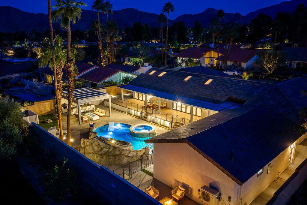 Image 117 of property listing at 72970 Deer Grass Drive, Palm Desert, CA 92260