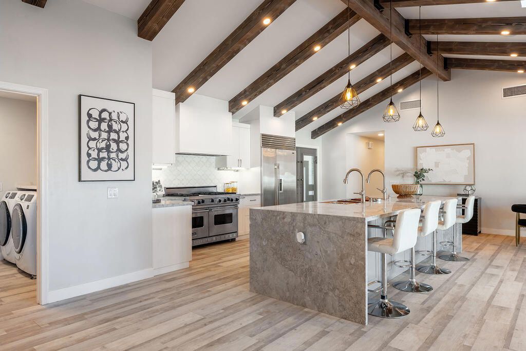 Image 5 of property listing at 72970 Deer Grass Drive, Palm Desert, CA 92260