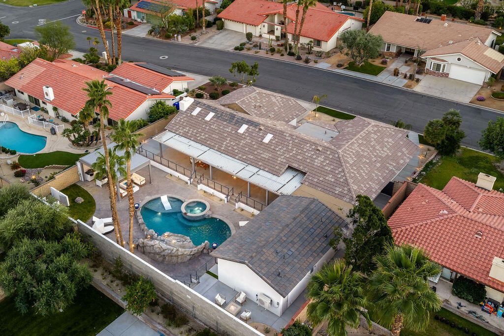 Image 93 of property listing at 72970 Deer Grass Drive, Palm Desert, CA 92260