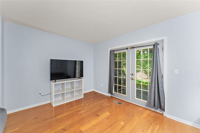 104 Spruce Court, Ross Twp, PA 15229