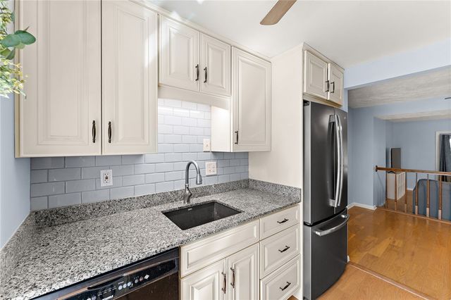 104 Spruce Court, Ross Twp, PA 15229