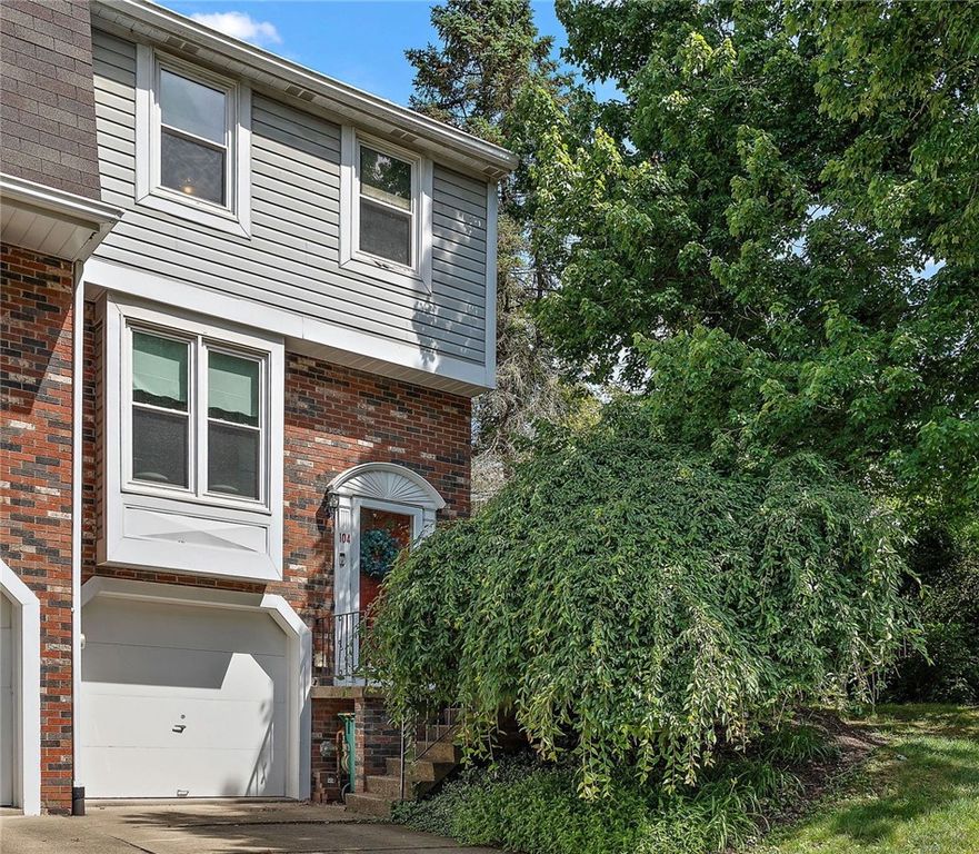 104 Spruce Court, Ross Twp, PA 15229