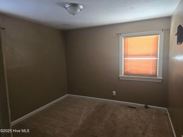 216 E Troy Street, Ahoskie, NC 27910