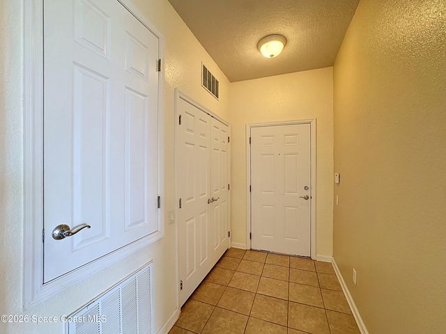1626 Peregrine Circle 408, Rockledge, FL 32955