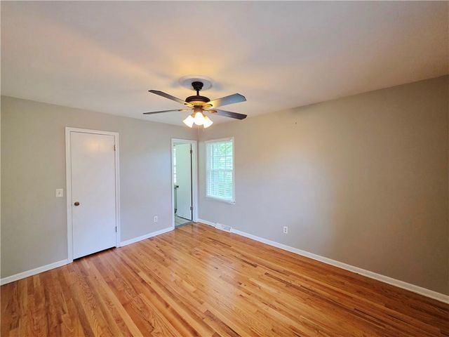 10120 W 66th Terrace, Shawnee, KS 66203