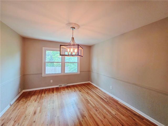 10120 W 66th Terrace, Shawnee, KS 66203