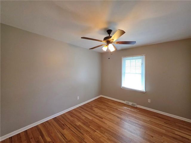 10120 W 66th Terrace, Shawnee, KS 66203