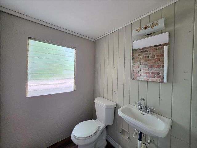 10120 W 66th Terrace, Shawnee, KS 66203