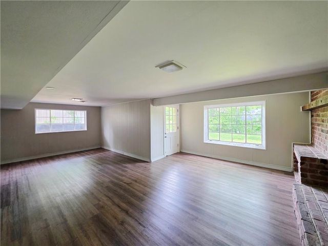 10120 W 66th Terrace, Shawnee, KS 66203