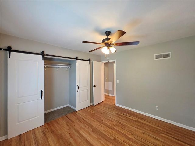 10120 W 66th Terrace, Shawnee, KS 66203