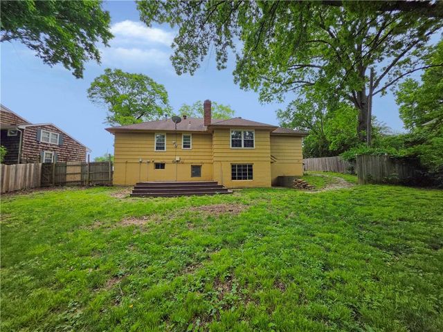 10120 W 66th Terrace, Shawnee, KS 66203