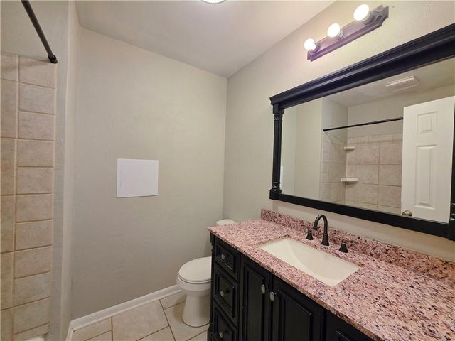 10120 W 66th Terrace, Shawnee, KS 66203