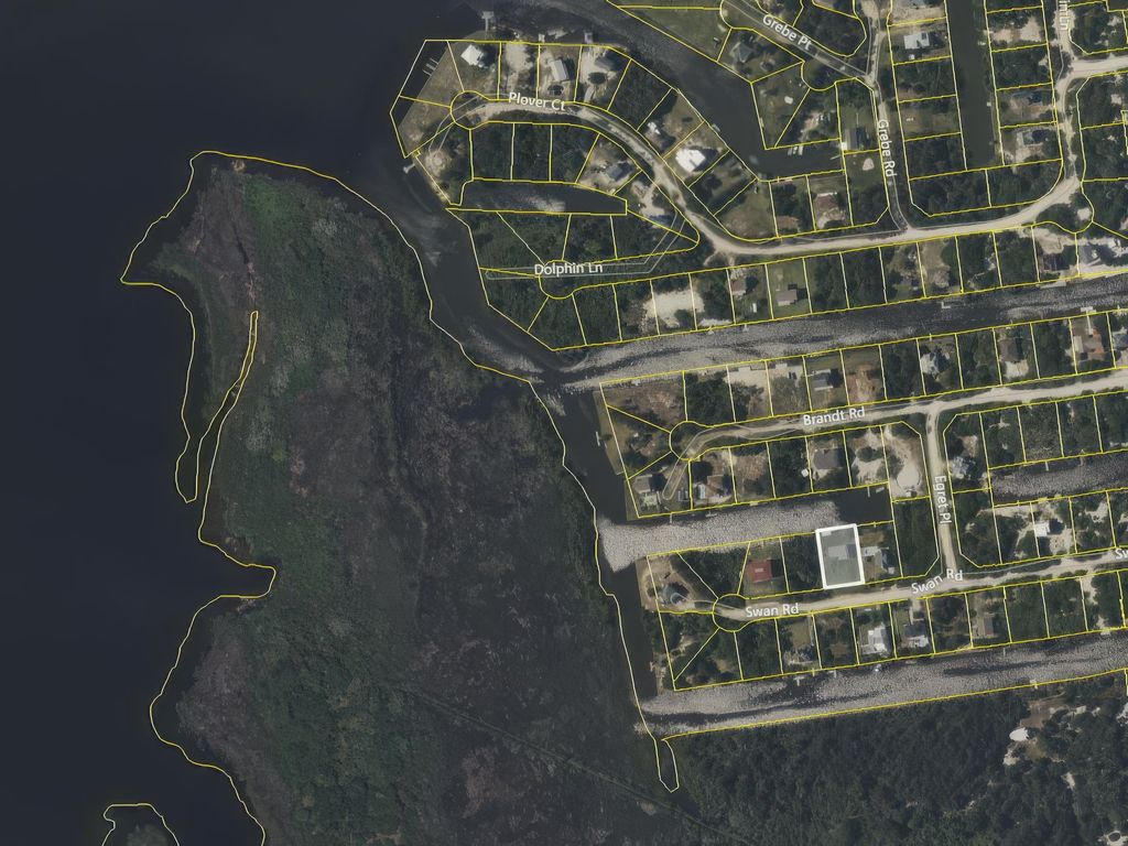 Image 2 of property listing at 527 Swan Road Lot 40, Corolla, NC 27927