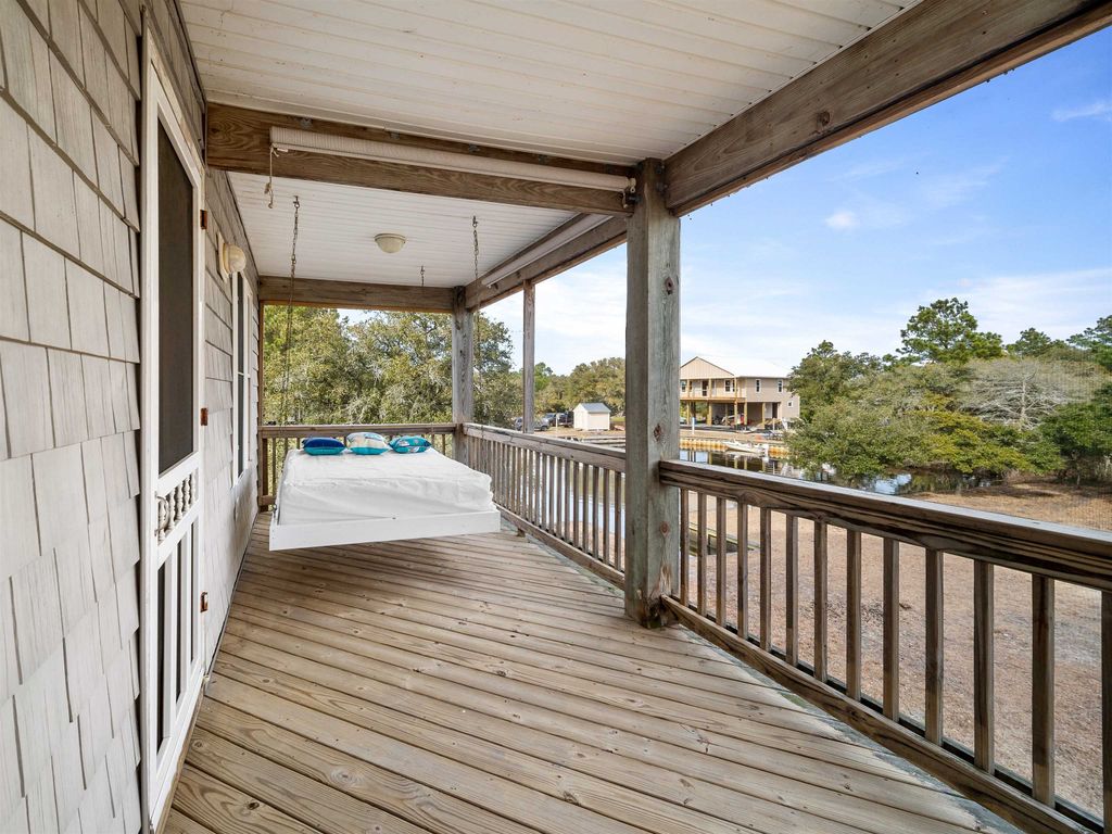 Image 30 of property listing at 527 Swan Road Lot 40, Corolla, NC 27927
