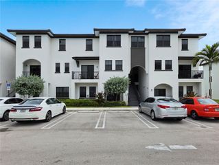15540 SW 136th St 220, Miami, FL 33196