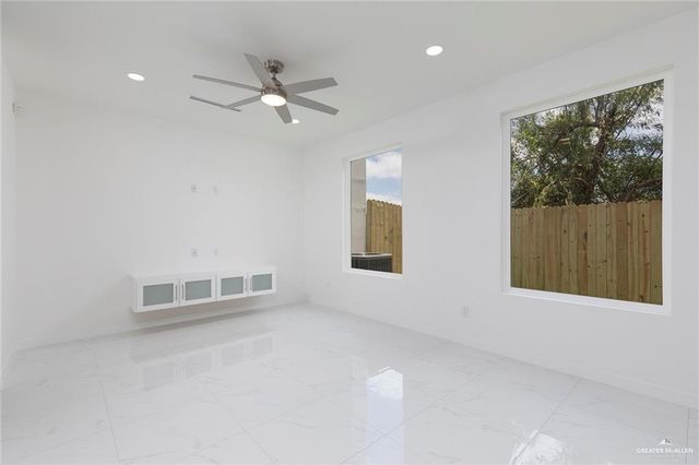 1910 Sunset Drive, Mission, TX 78572