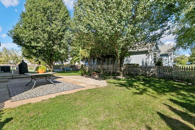 183 Switchgrass Drive, Round Lake, IL 60073