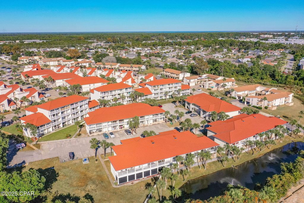 Image 16 of property listing at 17462 Front Beach 54205, Panama City Beach, FL 32413