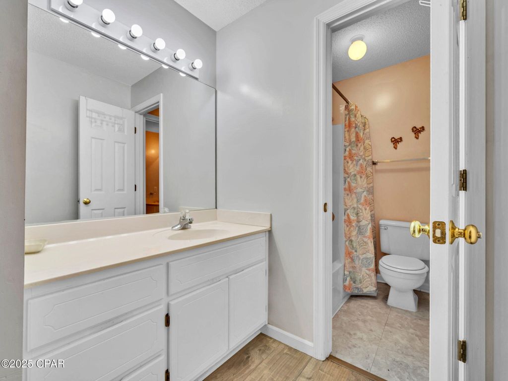 Image 32 of property listing at 17462 Front Beach 54205, Panama City Beach, FL 32413