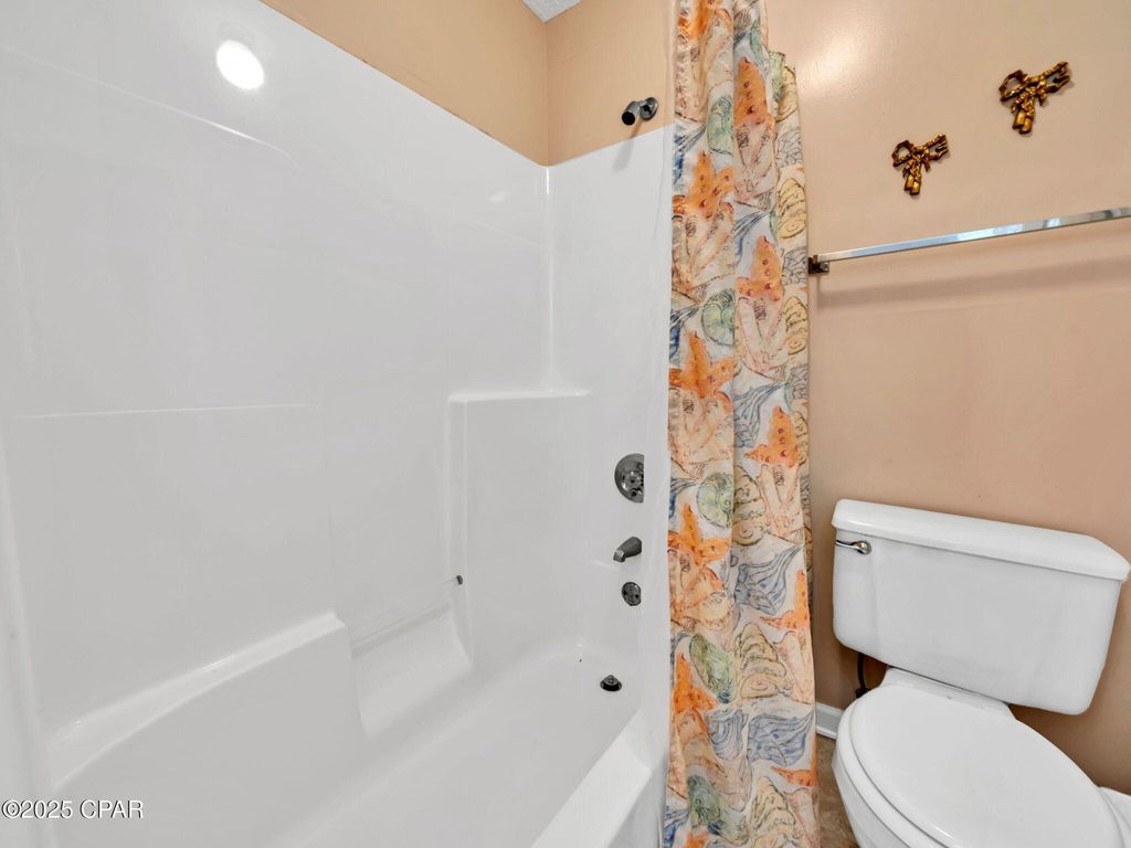 Image 33 of property listing at 17462 Front Beach 54205, Panama City Beach, FL 32413