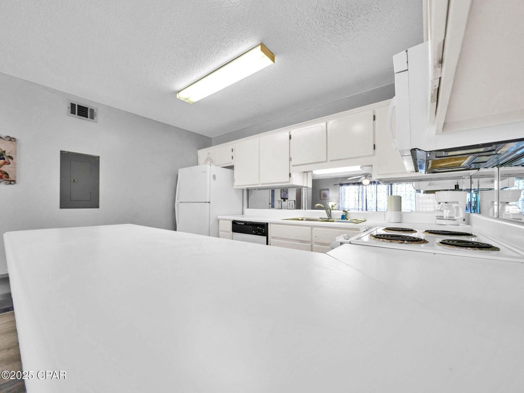 Image 46 of property listing at 17462 Front Beach 54205, Panama City Beach, FL 32413