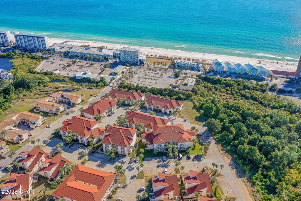 Image 9 of property listing at 17462 Front Beach 54205, Panama City Beach, FL 32413