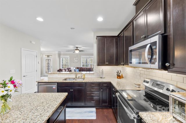 2720 Lakefront Drive, Belmont, NC 28012