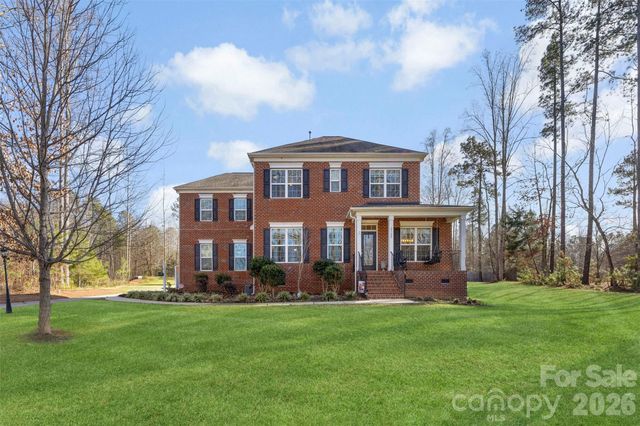 2720 Lakefront Drive, Belmont, NC 28012