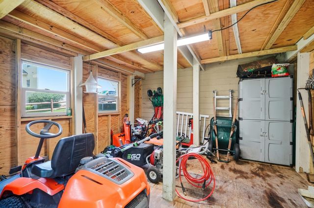 5585 Ketch Street, Lewis Center, OH 43035