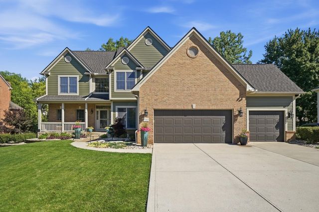 5585 Ketch Street, Lewis Center, OH 43035