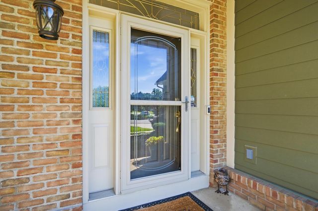5585 Ketch Street, Lewis Center, OH 43035
