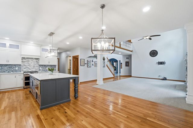 5585 Ketch Street, Lewis Center, OH 43035