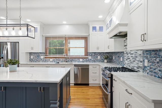 5585 Ketch Street, Lewis Center, OH 43035