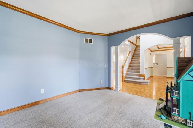 5585 Ketch Street, Lewis Center, OH 43035