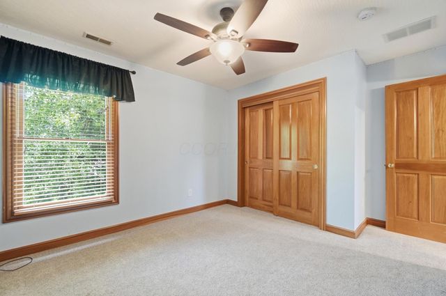 5585 Ketch Street, Lewis Center, OH 43035