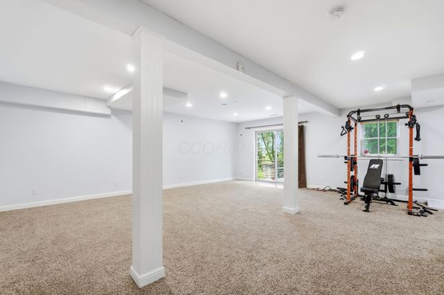 5585 Ketch Street, Lewis Center, OH 43035