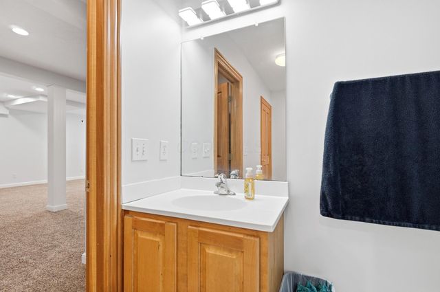 5585 Ketch Street, Lewis Center, OH 43035