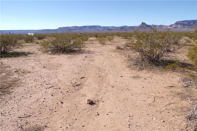 Lot 1241 W Copper Street, Golden Valley, AZ 86413