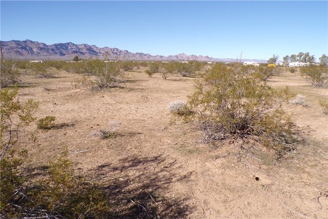 Lot 1241 W Copper Street, Golden Valley, AZ 86413