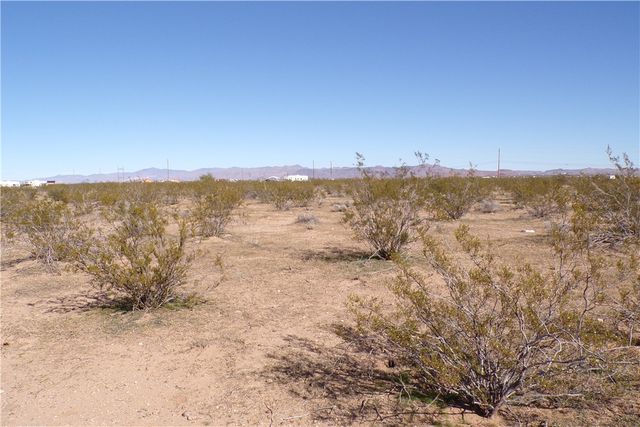 Lot 1241 W Copper Street, Golden Valley, AZ 86413