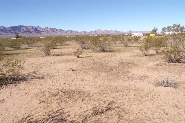 Lot 1241 W Copper Street, Golden Valley, AZ 86413
