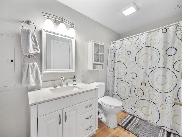 E1396 GRANDVIEW ROAD, Waupaca, WI 54981