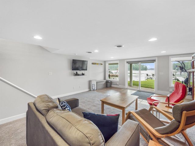 E1396 GRANDVIEW ROAD, Waupaca, WI 54981