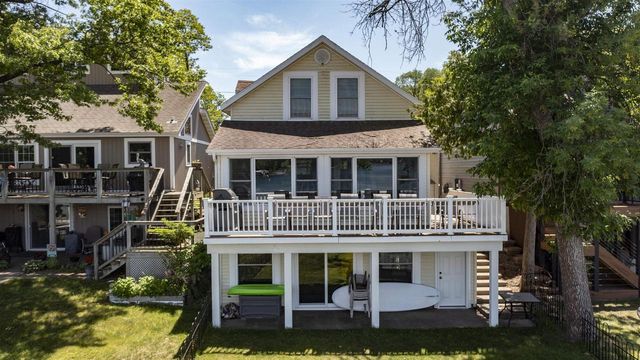 E1396 GRANDVIEW ROAD, Waupaca, WI 54981